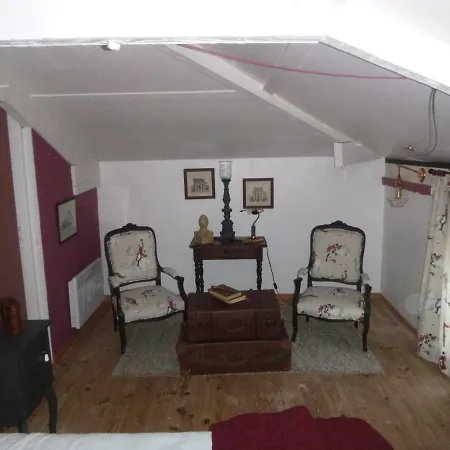 La Chambriere * Espiet